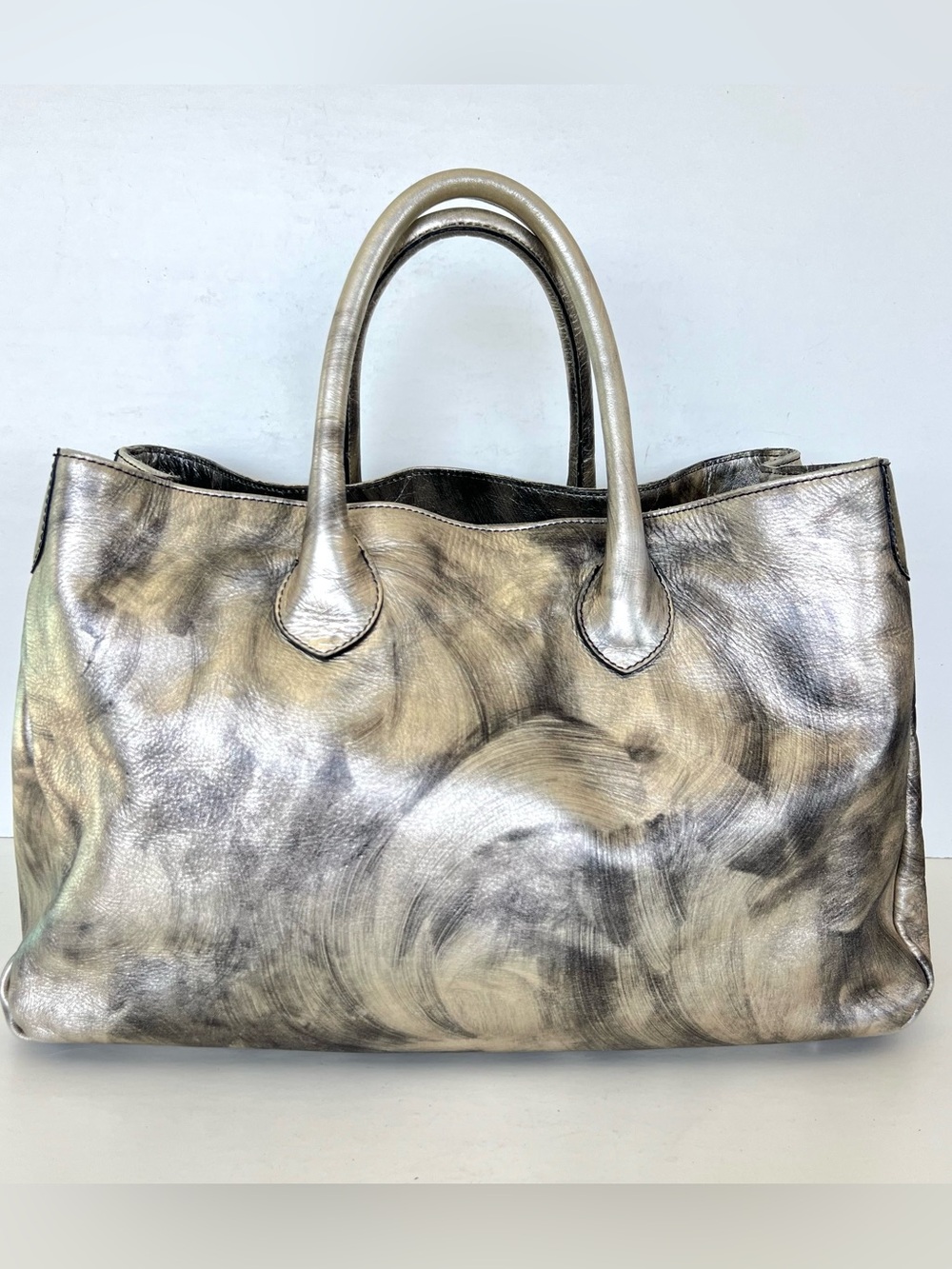 Maurizio Taiuti Metallic Swirl Leather Tote - Silver & Gold Tones - Picture 14 of 14